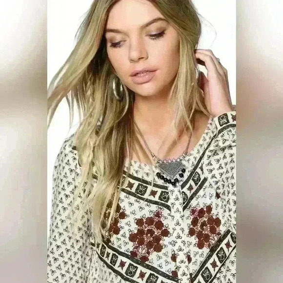 NWT Boohoo Women's Maria Mix Print Long Sleeve Skater Dress Sz 4 US, 8 UK - Picture 3 of 9